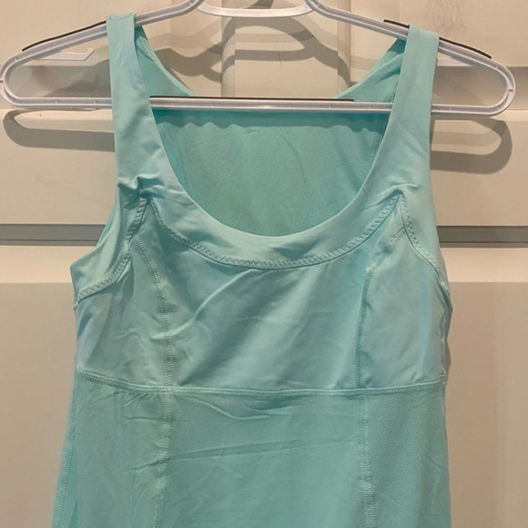 Lululemon Run: Ta Ta Topper tank top Spry Blue empire waist 16756 - Picture 8 of 13